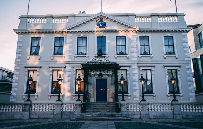 Forming a Business in Ireland: Setting Up, Incorporation, and Management Forming a Business in Ireland: Setting Up, Incorporation, and Management